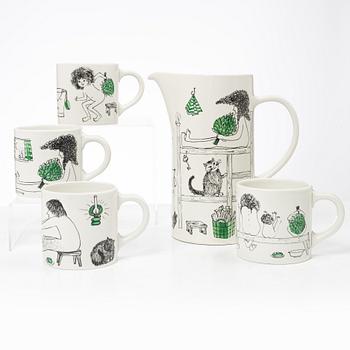 Gunvor Olin-Grönqvist, mugs, 4 pcs and a jug, Arabia, Finland, second half of the 20th century.
