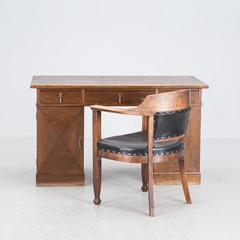 SKRIVBORD och STOL, jugend, 1900-talets början.