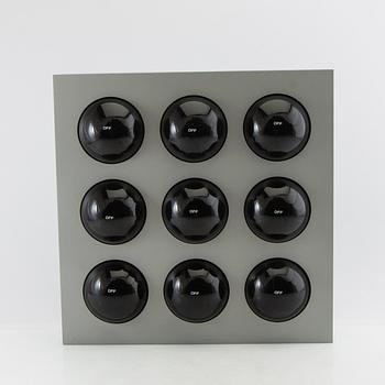 Paul Talman, vägglampa, Fifty Fifty ("ON/OFF"), 1990-tal.