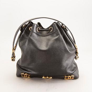 Chanel,.