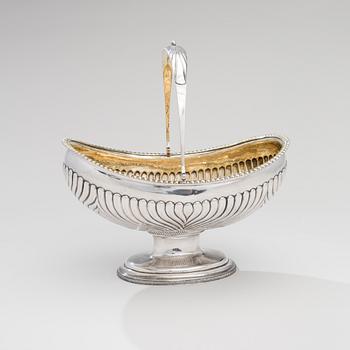 A BREAD BASKET, silver, St.Petersburg 1827, Carl Gustaf Savary.