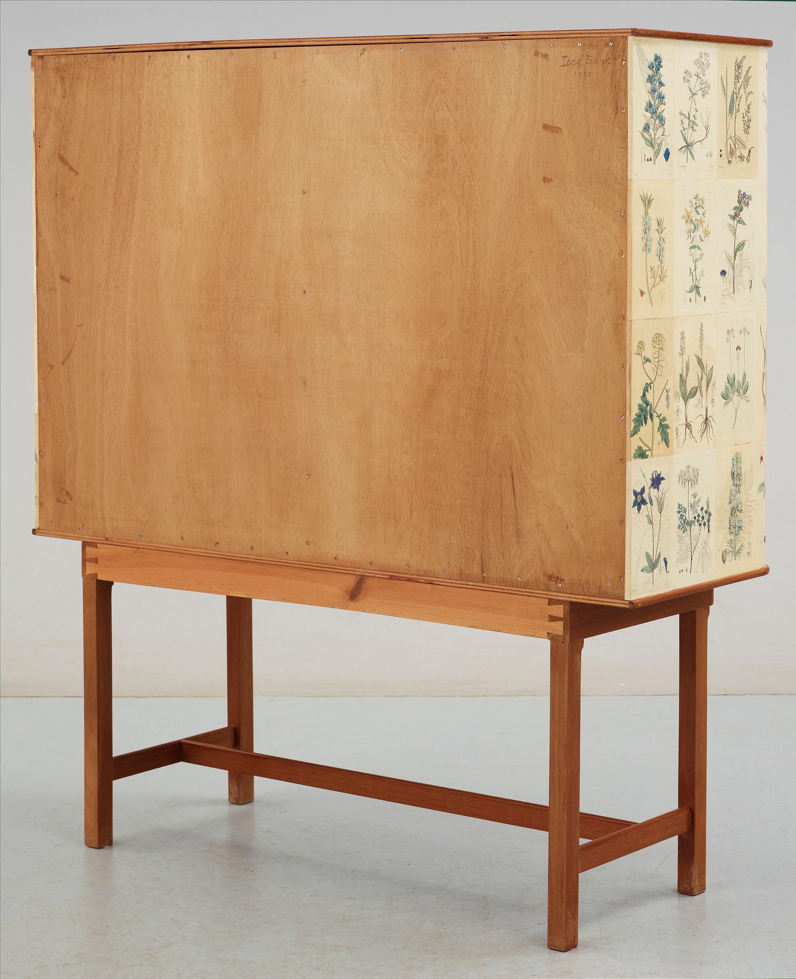 JOSEF FRANK, skåp, "Flora", Firma Svenskt Tenn, 1965.