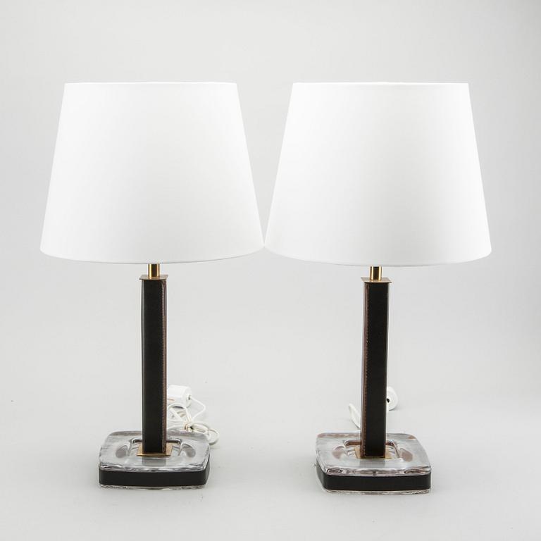 A PAIR OF TABLE LAMPS BY UPPSALA ARMATUR, SWEDEN SECOND HALF OF 20TH CENTURY.