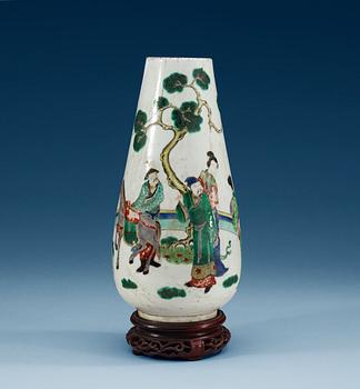 A famille verte vase, Qing dynasty, with Kangxis six character mark and period (1662-1722).