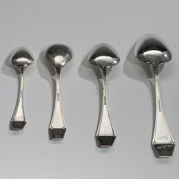 SKEDAR, 27 delar, silver "Suomi-serien" Kultateollisuus, Åbo 1990-1996. Tot. vikt ca 635 g.