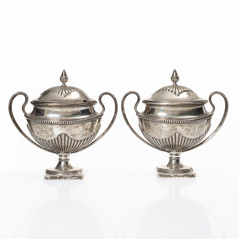 Sockerskålar, ett par, silver, GAB, 1909.