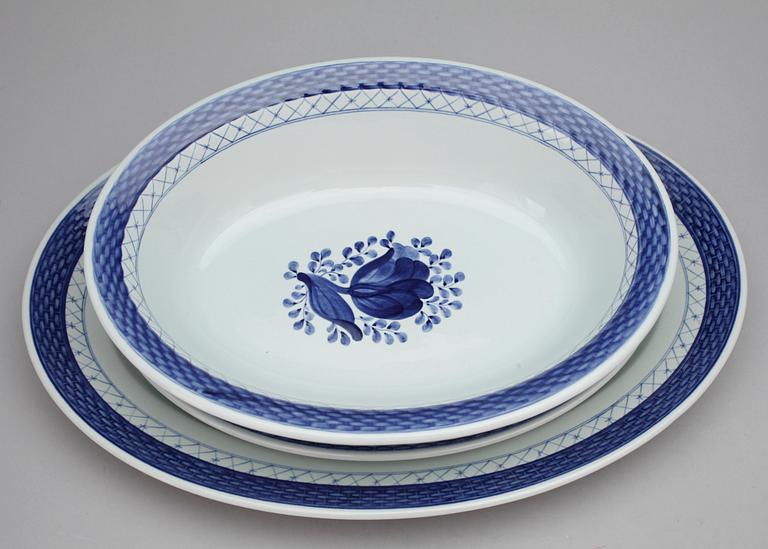 MATSERVIS, 94 delar, fajans, Aluminia, "Tranquebar", 1900-tal.