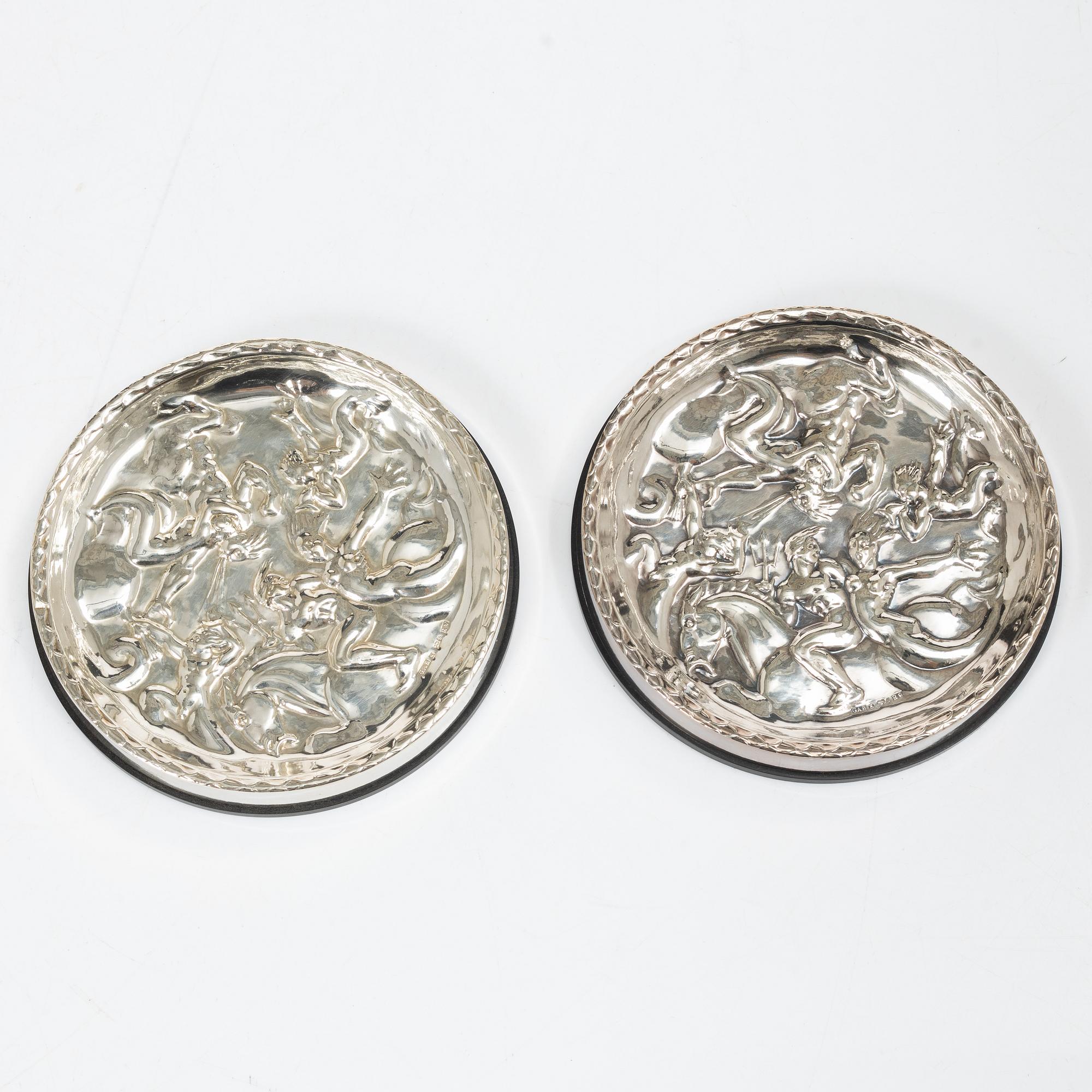 Guldsmedsaktiebolaget (GAB), Ashtrays, 4 pieces, silver and Bakelite, Stockholm, 1946–1968.