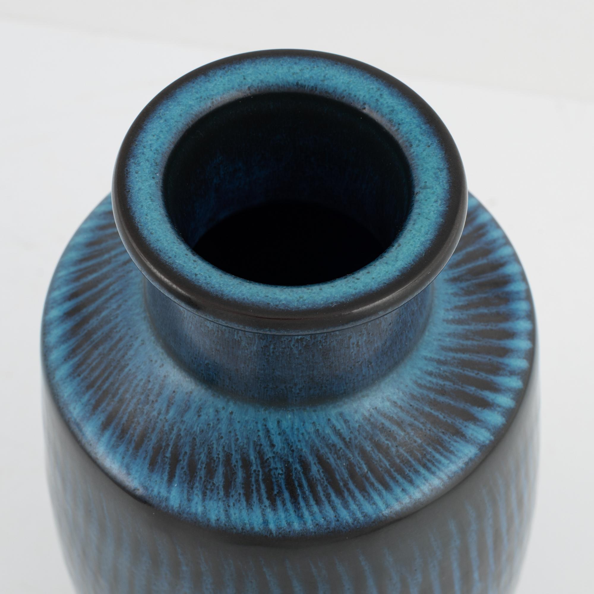 Gunnar Nylund, a stoneware vase, Nymølle, Denmark.