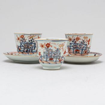 A set of three cups with two stands, Qing dynasty, 18th Century.