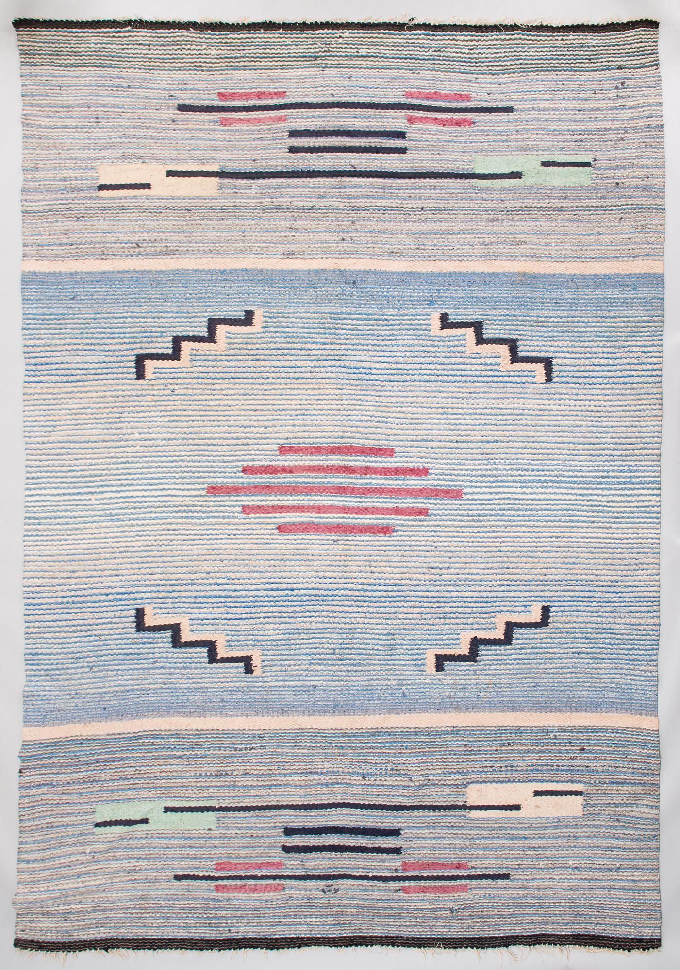 A 1930's Finnish rag rug. Circa 325 x 225 cm.