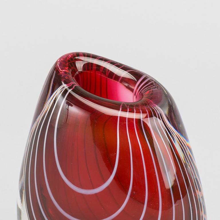 VICKE LINDSTRAND, a signed Zebra glass vase.