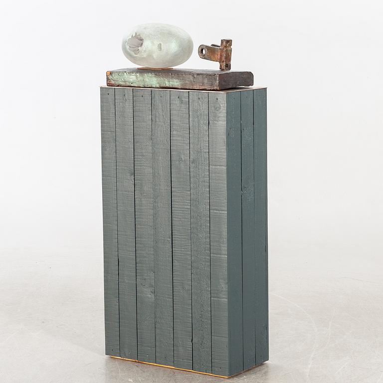 Bertil Vallien, skulptur, vilande huvud, "Resting head", Kosta Boda, unik.