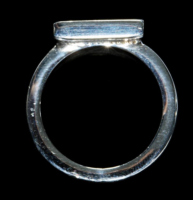 RING samt ARMBAND, silver, Efwa Attling, Stockholm. Vikt 37 g.