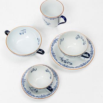 A 91 piece "East India" dining service, Rörstrand.