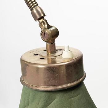 Josef Frank, Bordslampa, modell G2434, Firma Svenskt Tenn.