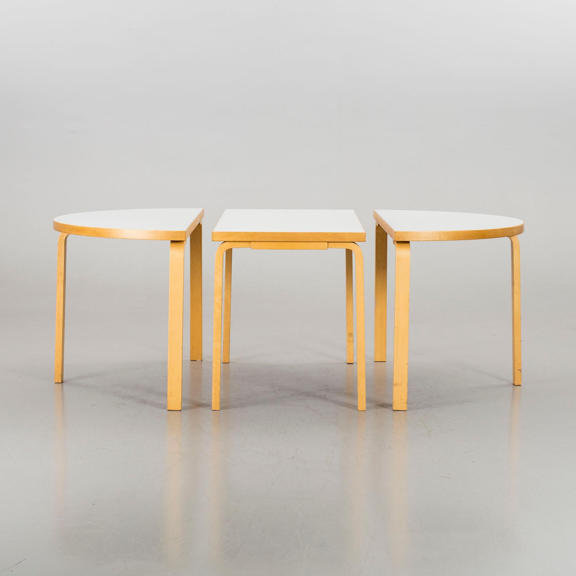 ALVAR AALTO, matbord, 3 delar, 1900-talets andra hälft/slut.