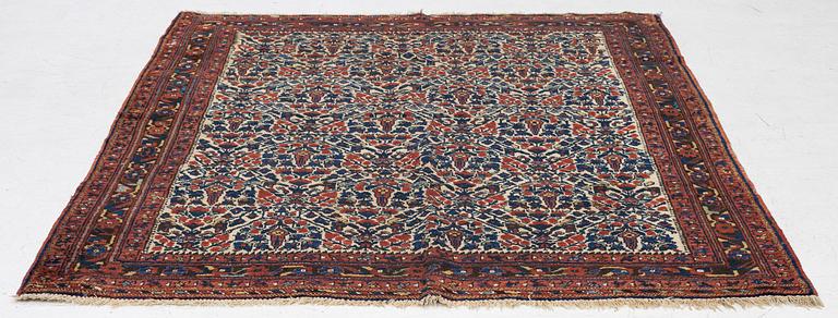Rug, antique Afshar, approx. 187 x 150 cm.