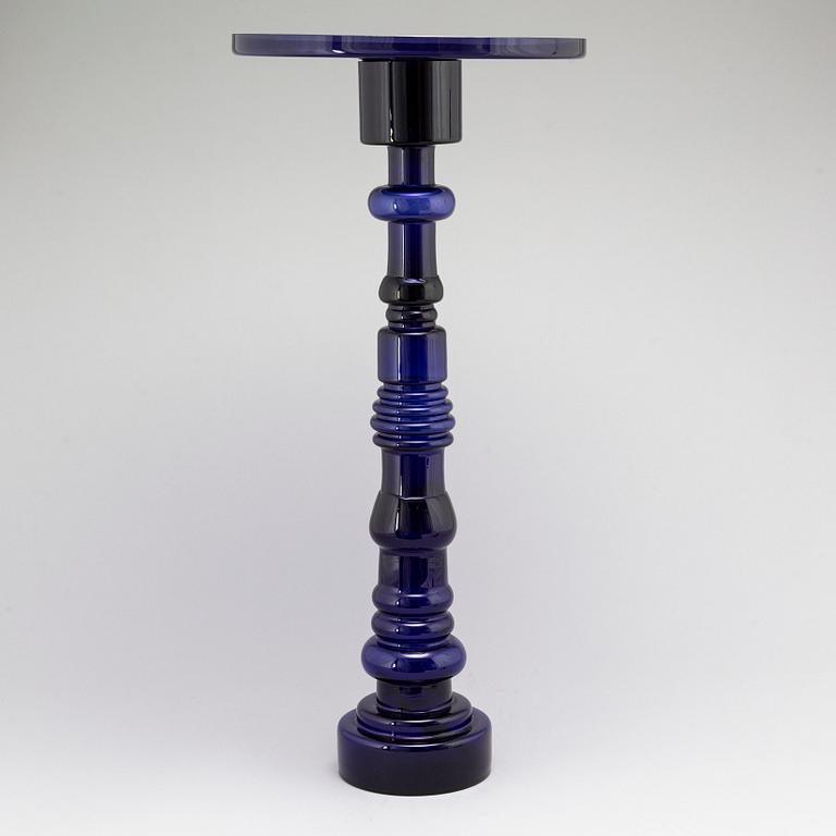 OIVA TOIKKA,  A 'Lighthouse' glass vase/candlestick, signed Nuutajärvi Notsjö. In production 1964-1973.