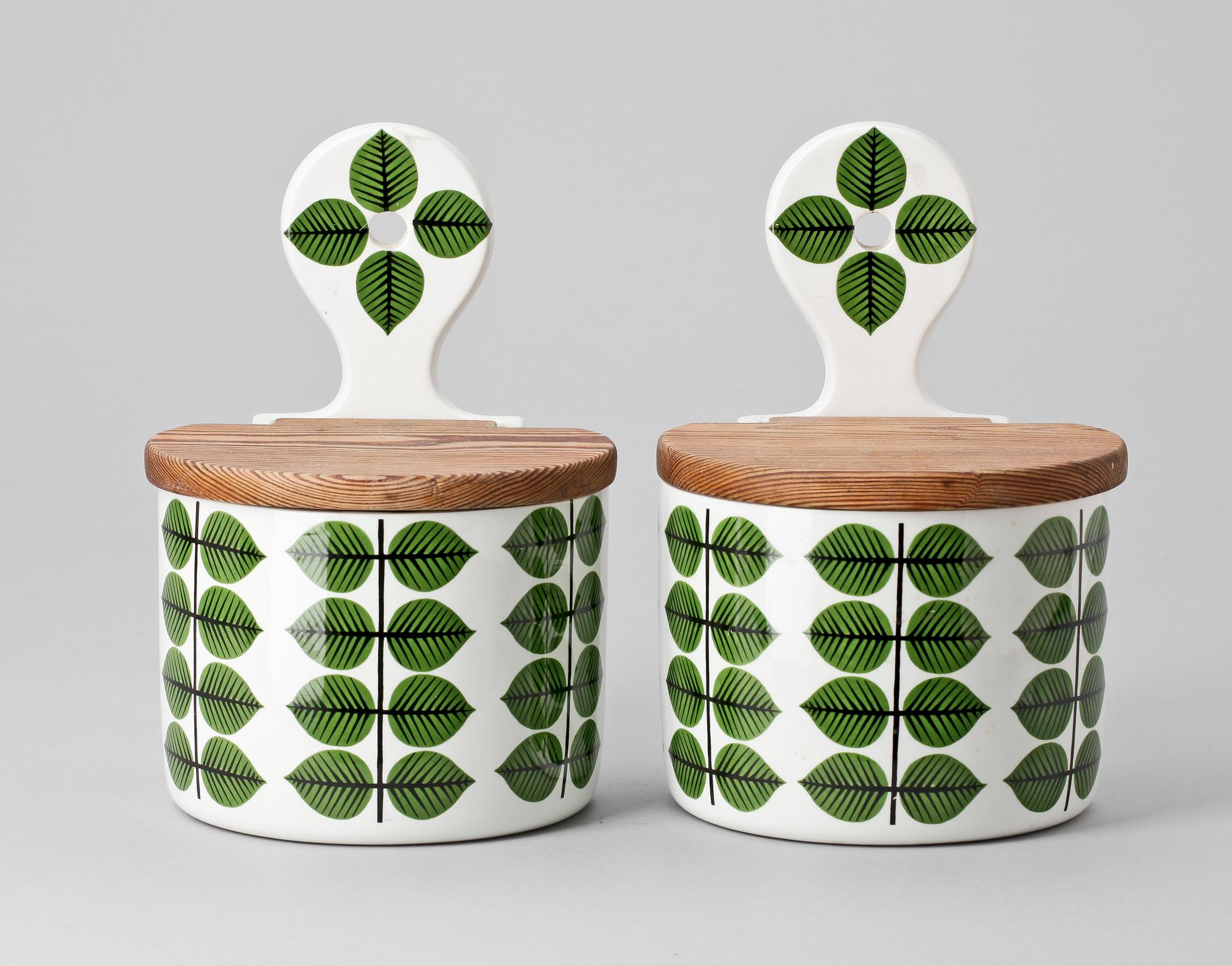 SALT OCH MJÖLKAR, flintporslin, "BERSÅ", 2 delar, Stig Lindberg, Gustavsberg.