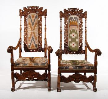 KARMSTOLAR, ett par, barockstil, 1900-talets första hälft.