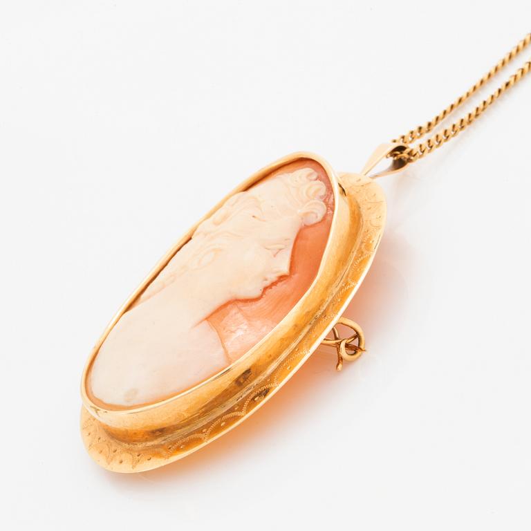 18K gold shell cameo pendant/brooch with chain.