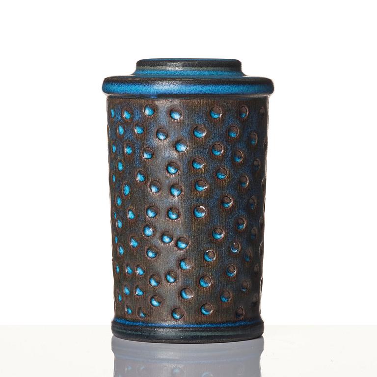 Wilhelm Kåge, a set of three Farsta stoneware vases, Gustavsberg Studio, two dated 1948 and 1950.