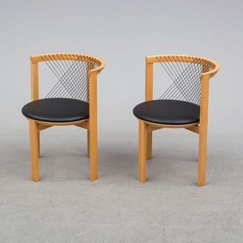 STOLAR ett par, "String chair", Niels Jörgen Haugesen, Tranekaer Furniture, Danmark, 1900-talets slut.