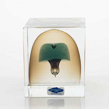 Oiva Toikka, vuosikuutio, signeerattu Oiva Toikka, Nuutajärvi 1983, numeroitu 516/2000.