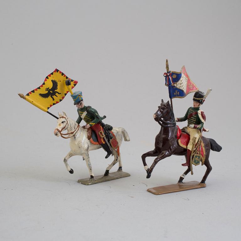 Six French tin soldiers from 20 th century.