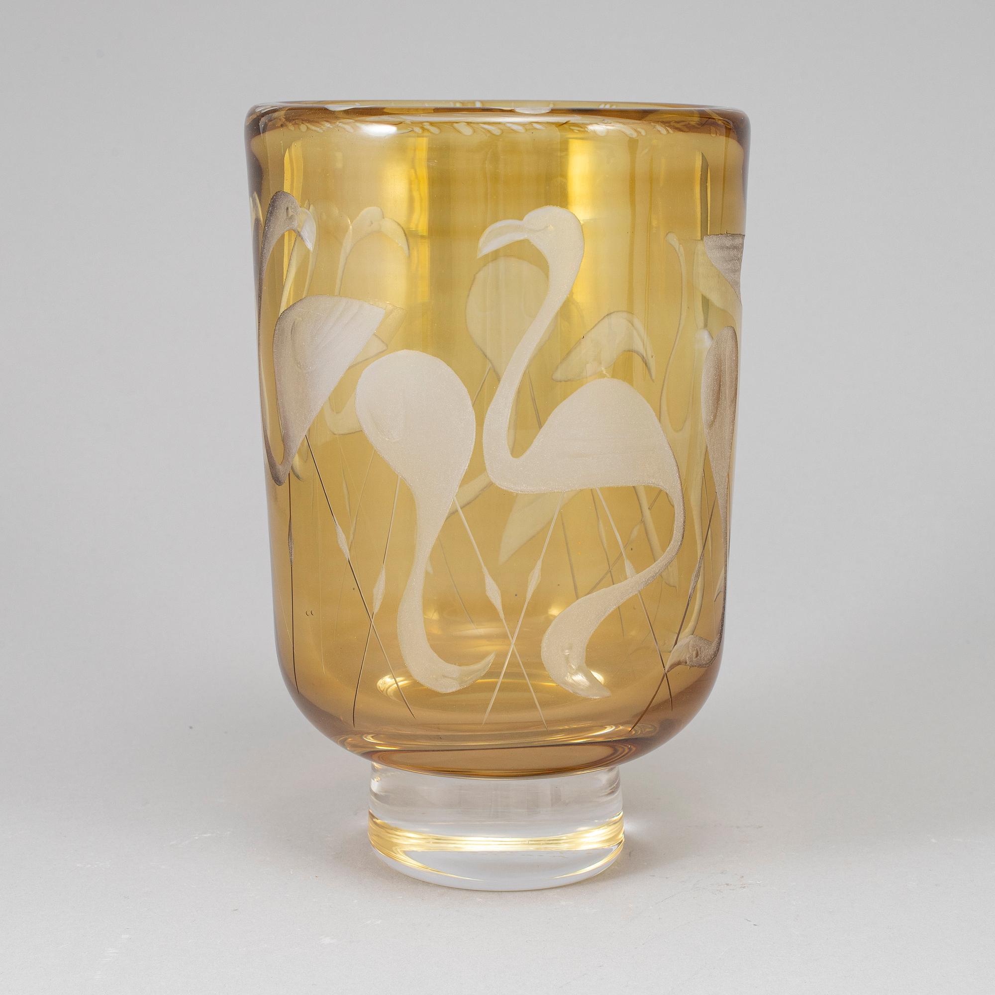 A Vicke Lindstrand engraved glass vase, Kosta, Sweden 1950-60's.