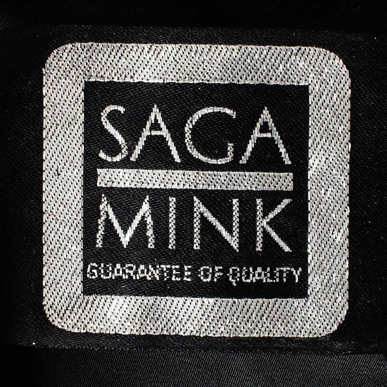 A Mink  JACKA by Saga Mink.