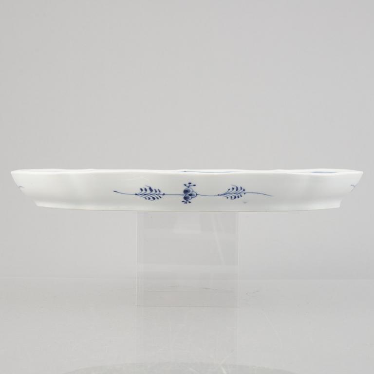 A 'Blue Fluted' porcelain tray, Royal Copenhagen, model 265, post 1923.
