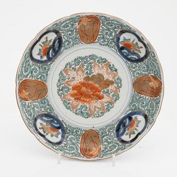 A set of Japanese imari porcelain, 20th Century (14 parts).