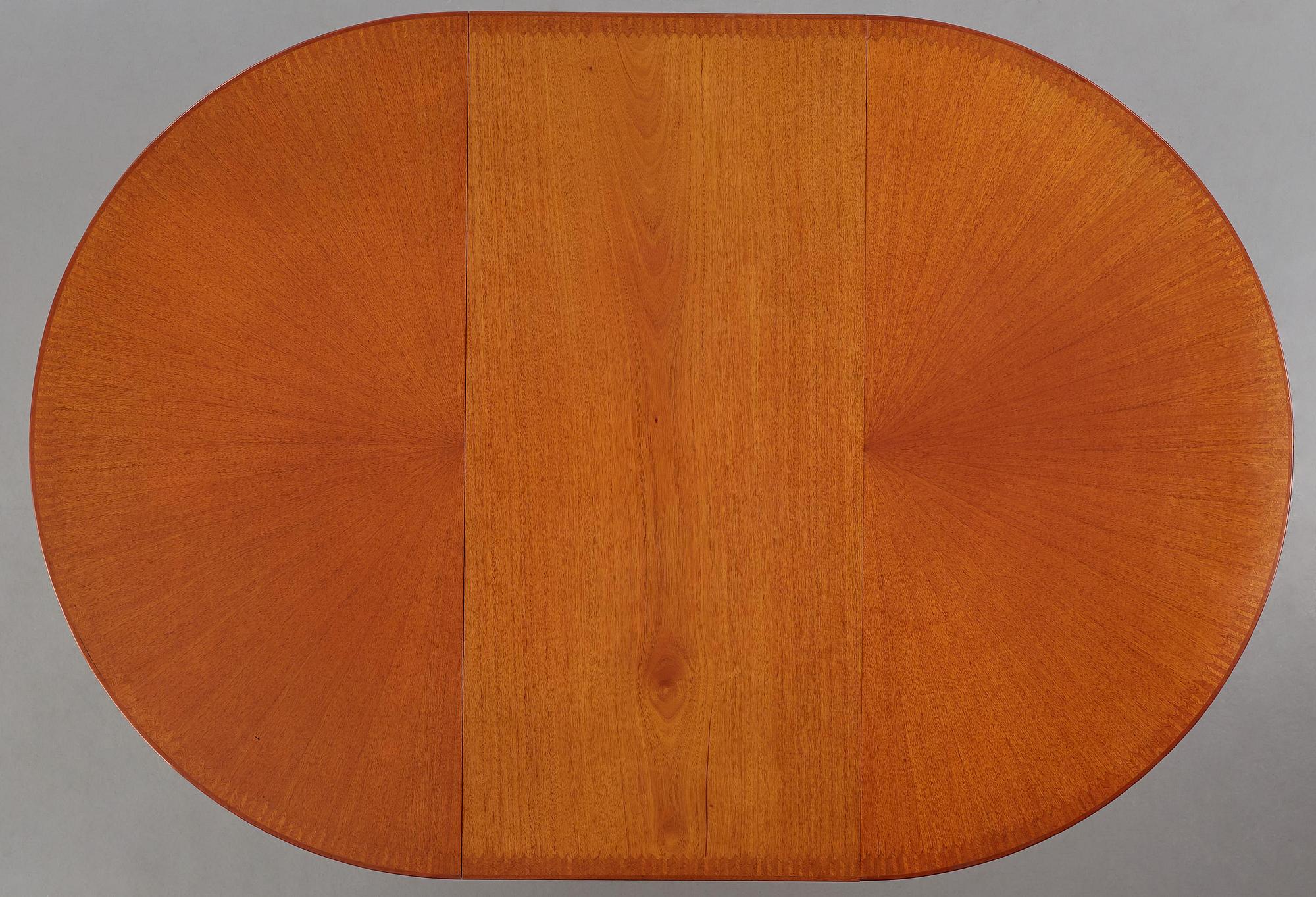 Carl-Axel Acking, matbord, snickarmästare Torsten Schollin, för Stockholms Hantverksförening, ca 1934-39.