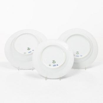 Royal Copenhagen, A 46 pieces "Blue Fluted Half Blond" service, 'Musselmalet', 1889-1922 and post 1923.