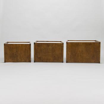 1930's 3-piece nesting tables.