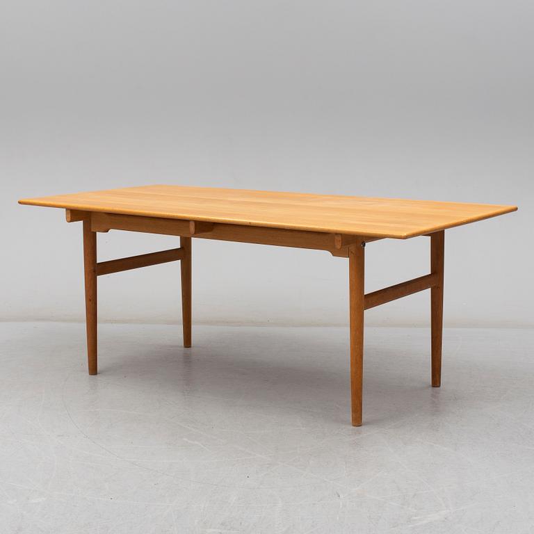 HANS J. WEGNER, a table, model "CH327", Andreas Tuck, Denmark, from the latter half of the 20th century.