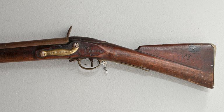 FLINTLÅSGEVÄR, Tower, 1800-tal, märkt Gregorius Rex.