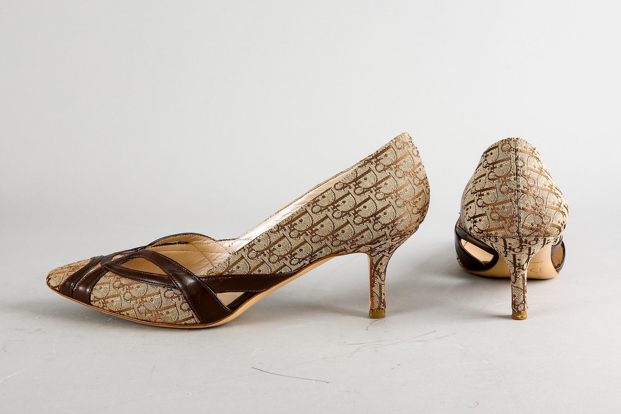 Dior, 2 par, skor/pumps.