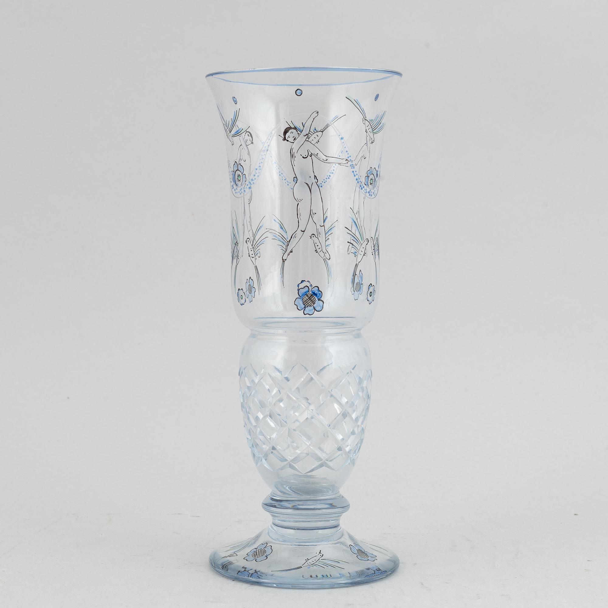 A Wiener Werkstätte glass vase, early 20th Century.