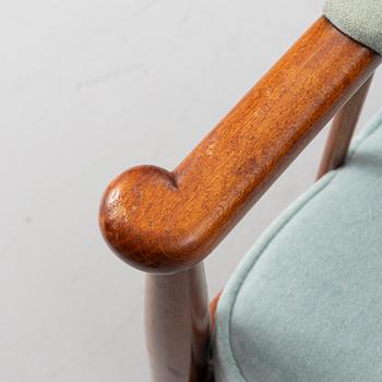 Kerstin Hörlin-Holmquist, a pair of 'Skrindan' armchairs, second half of the 20th century.