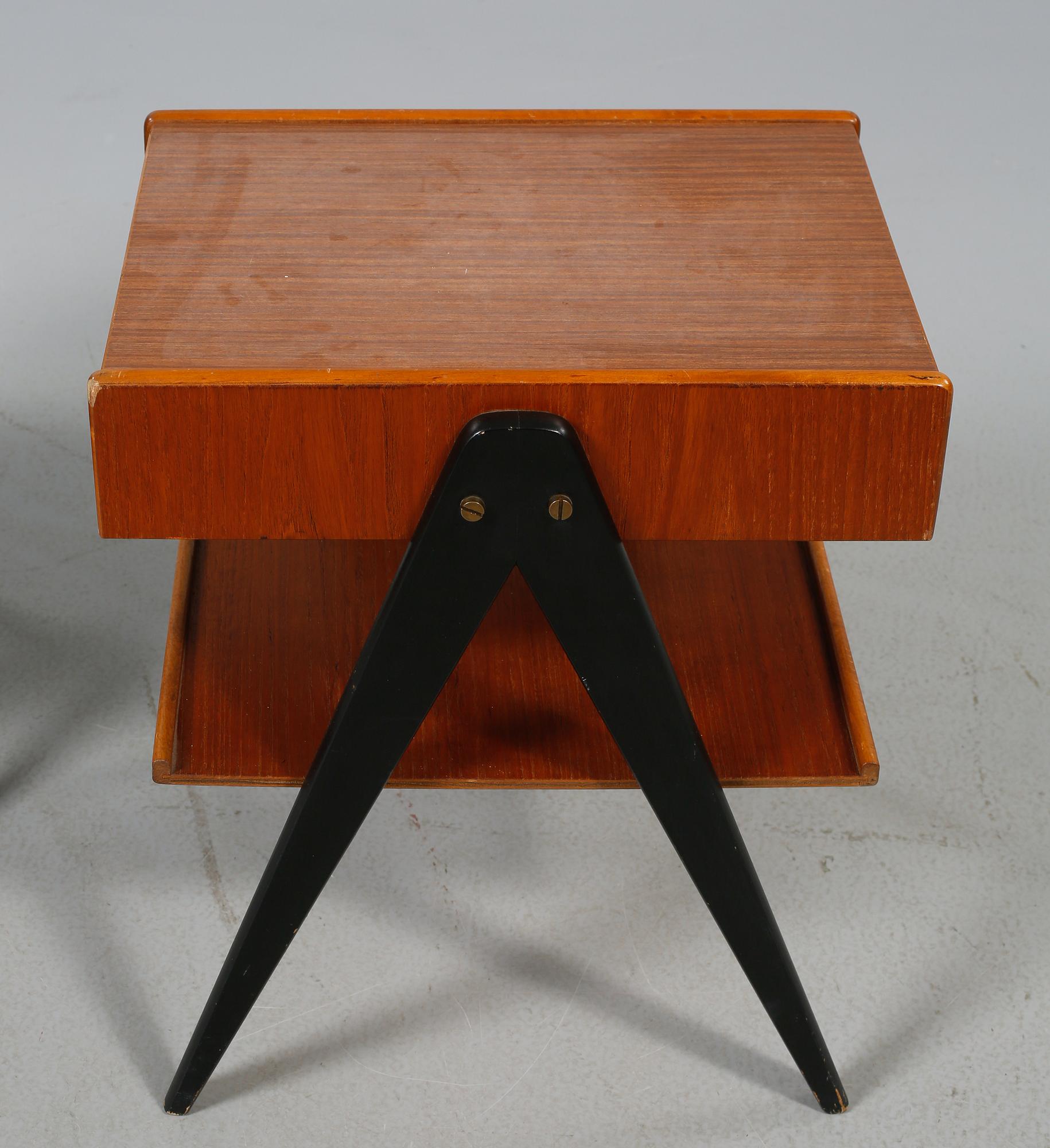 SÄNGBORD, ett par, 1950-/60-tal.