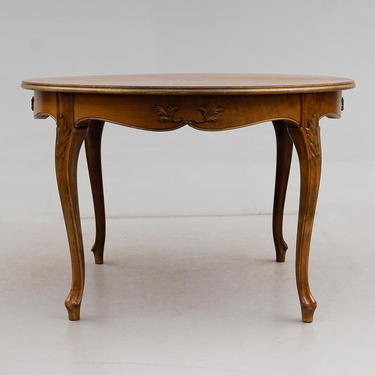 MATGRUPP, 9 delar, rokokostil, 1900-talets mitt.