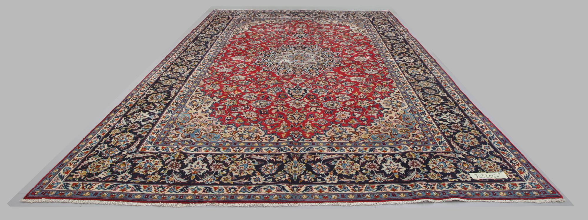 MATTA, Nadjafabad, ca 430 x 300 cm.