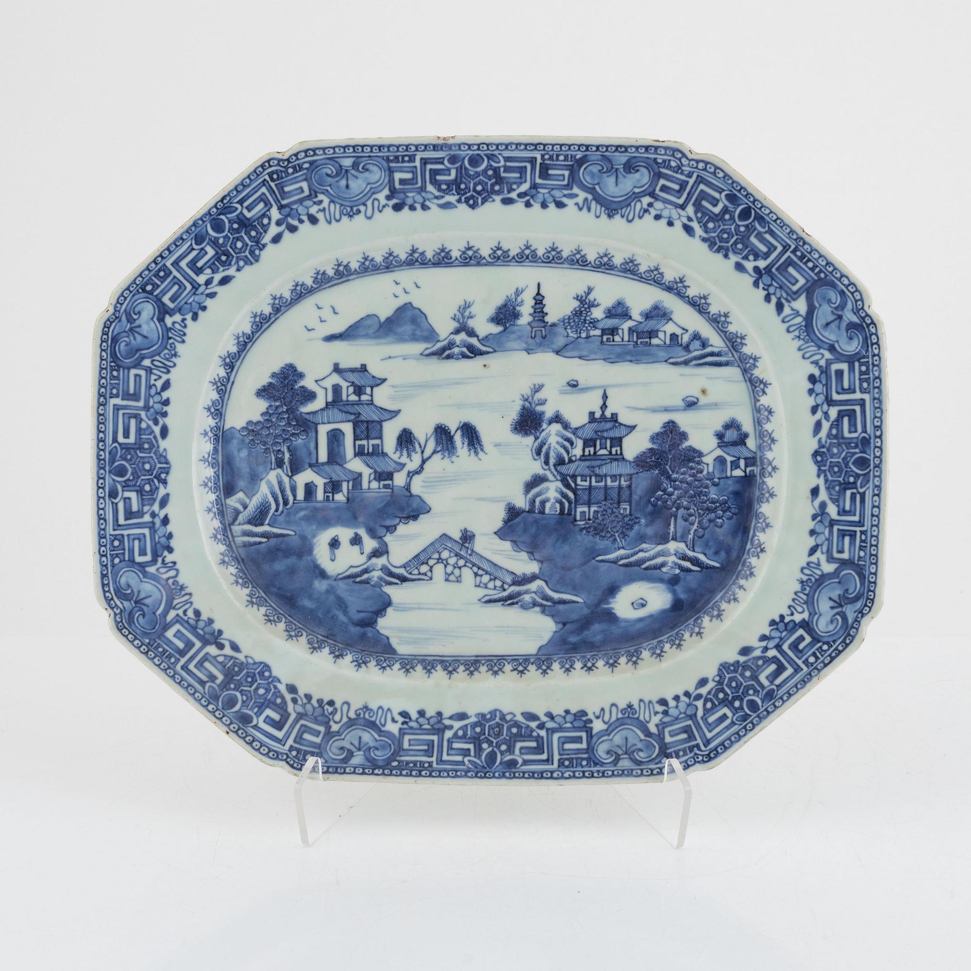 Stekfat, kompaniporslin, Kina, Qianlong (1736-95).