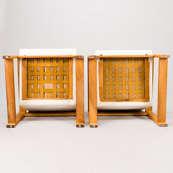 Reino Ruokolainen, A pair of 1960s H-model armchairs for Haimi, Finland.