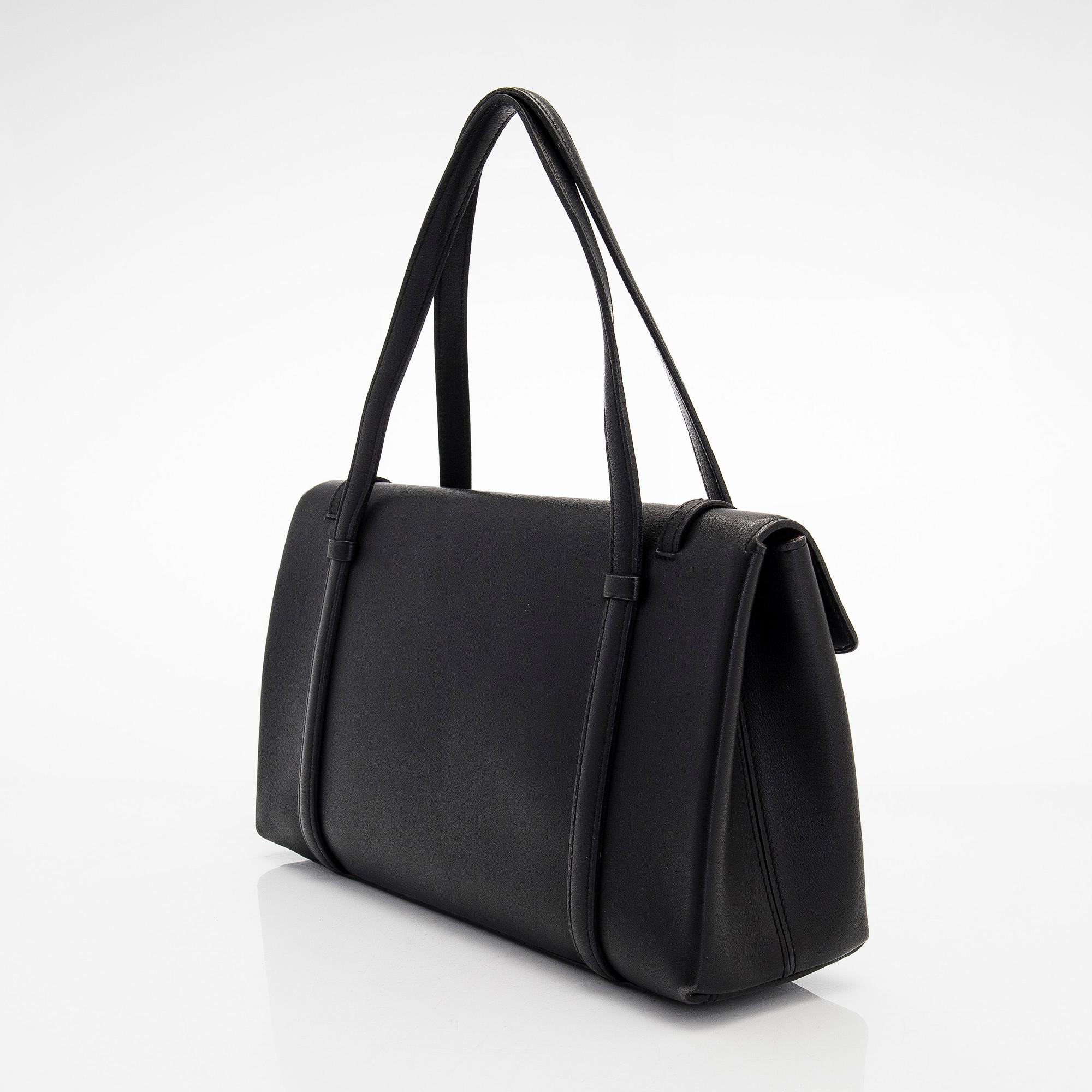 Cartier, a 'Cabochon' bag.