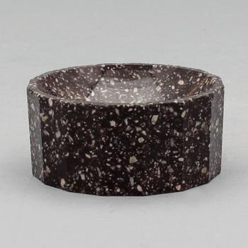 SALTKAR, porfyr, 1800-tal.