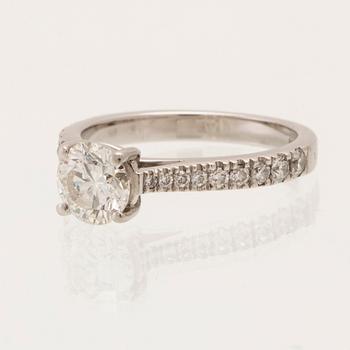 Ring platina med runda briljantslipade diamanter GIA cert, Van Bruun.